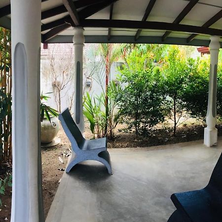 Villa Ceylon Home อูนาวาตูนา ภายนอก รูปภาพ