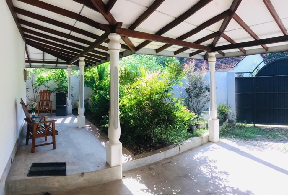 Villa Ceylon Home อูนาวาตูนา ภายนอก รูปภาพ