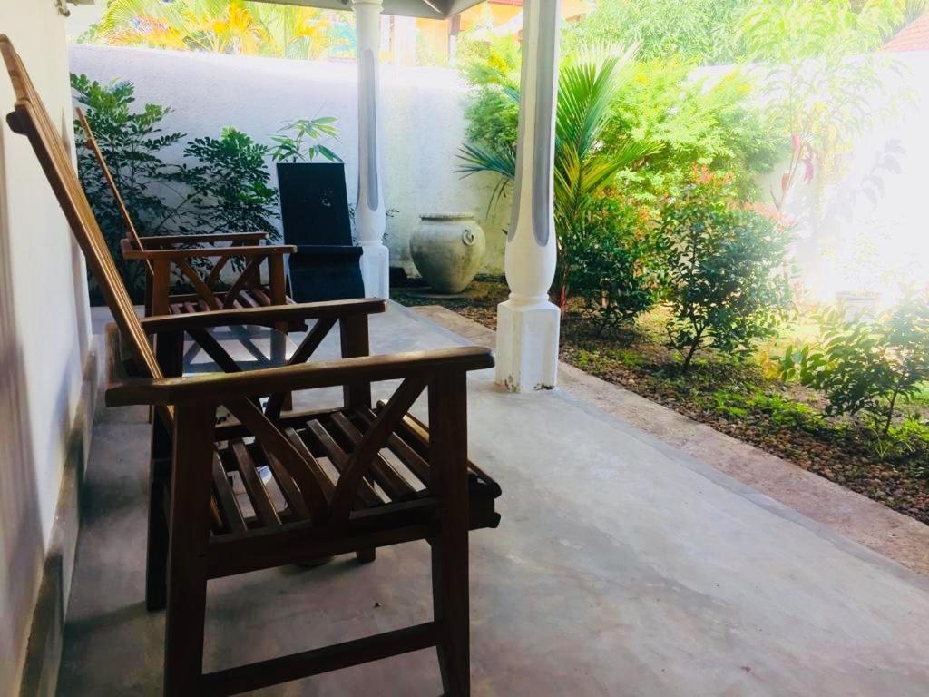 Villa Ceylon Home อูนาวาตูนา ภายนอก รูปภาพ