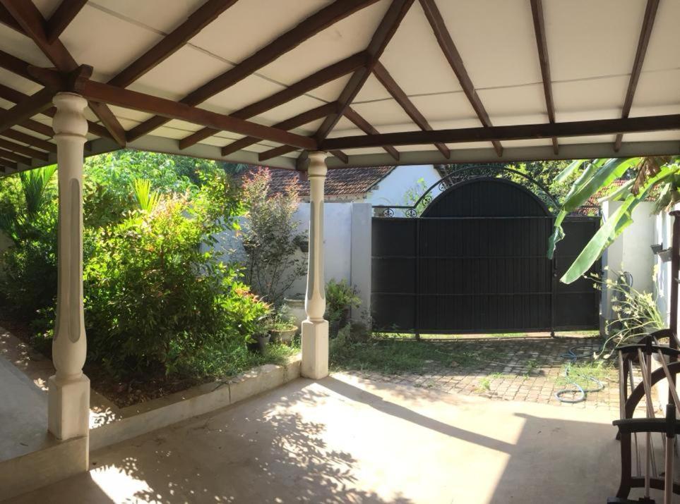 Villa Ceylon Home อูนาวาตูนา ภายนอก รูปภาพ