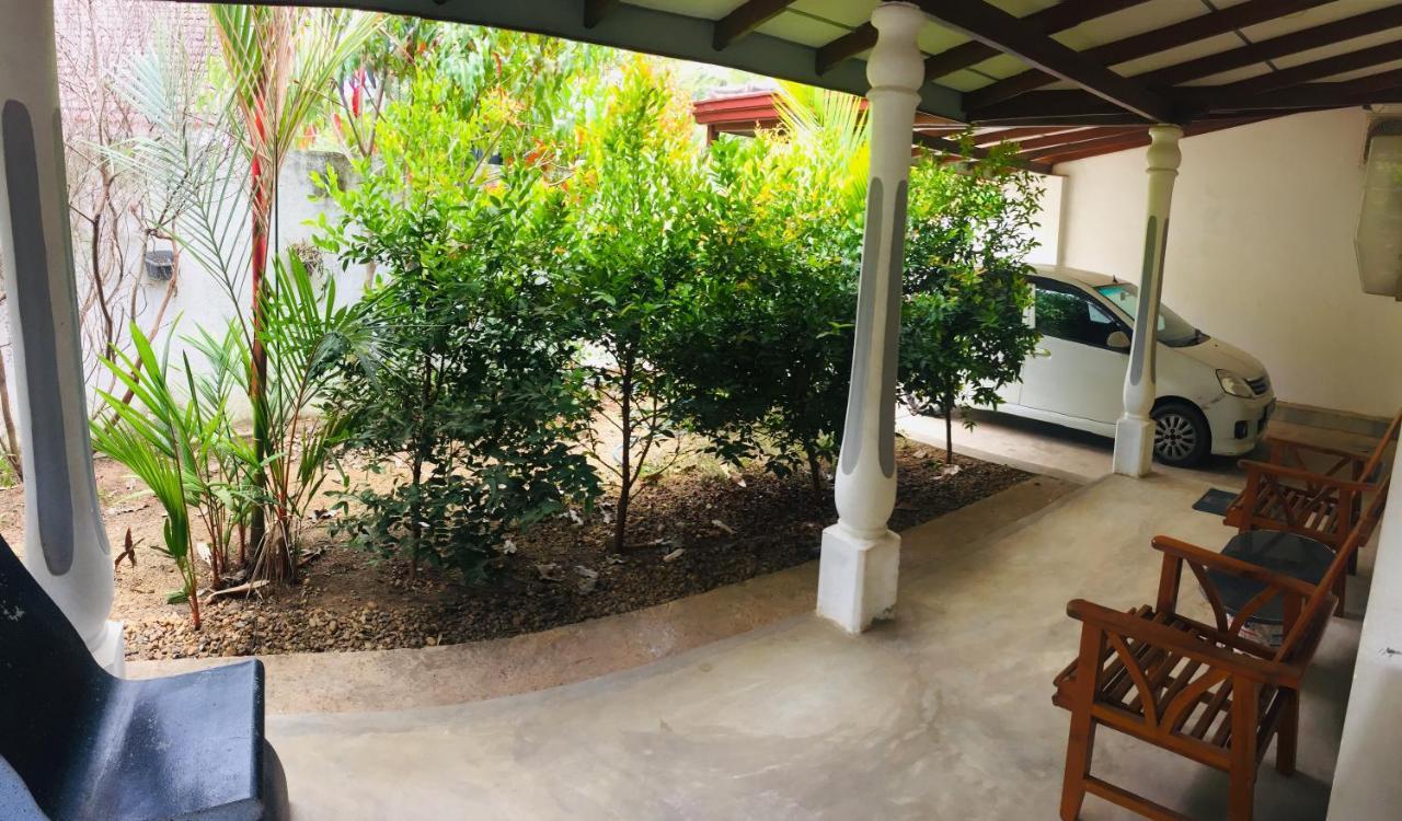 Villa Ceylon Home อูนาวาตูนา ภายนอก รูปภาพ